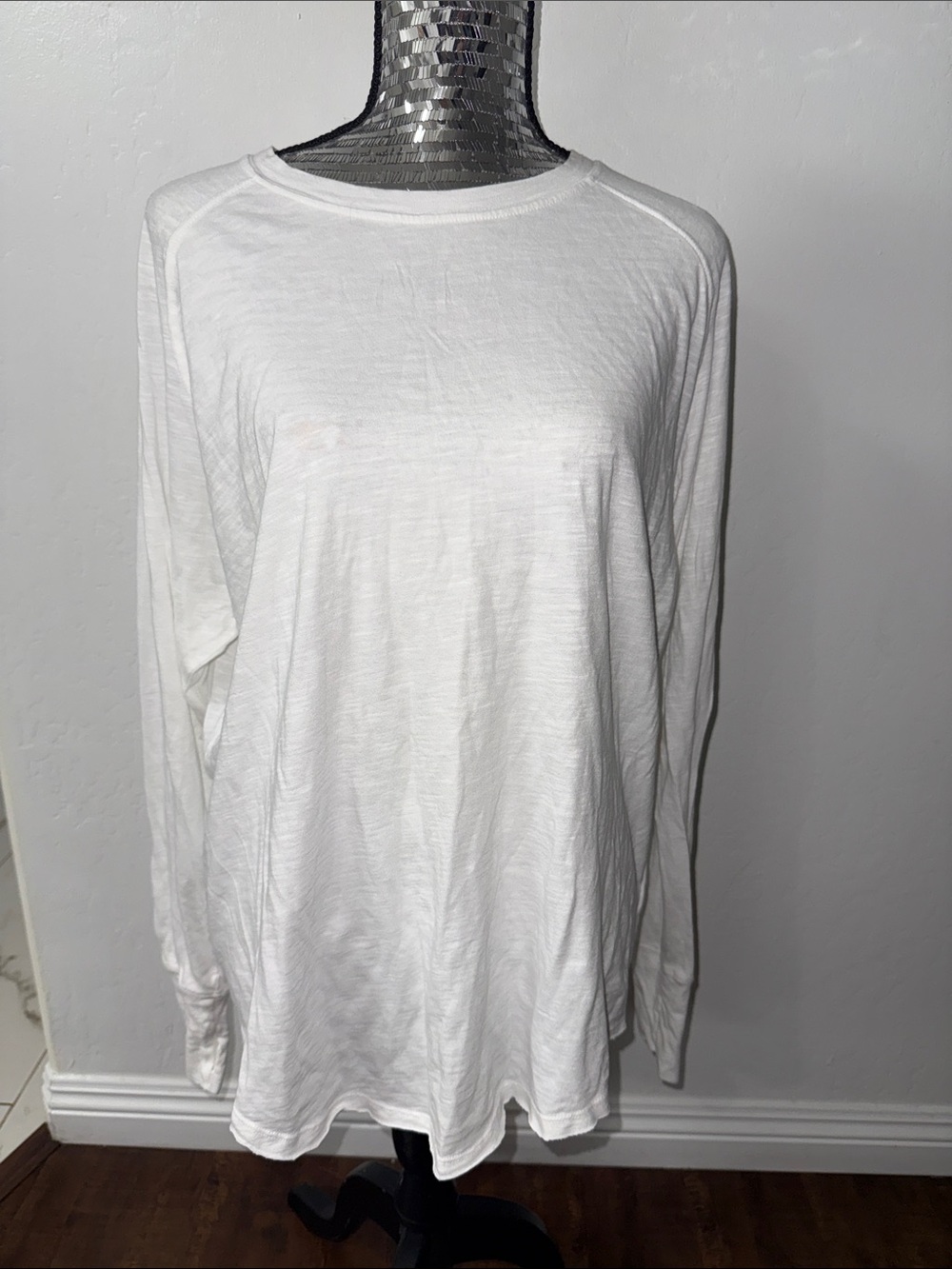 Zella White Long-Sleeve Crewneck Tee